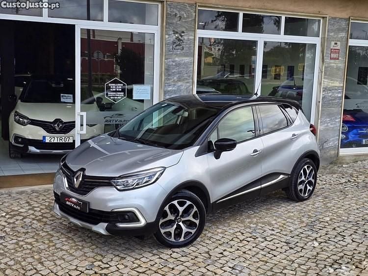 Usado Renault Captur 90 HP (66 kW) 2018 Cinza SUV