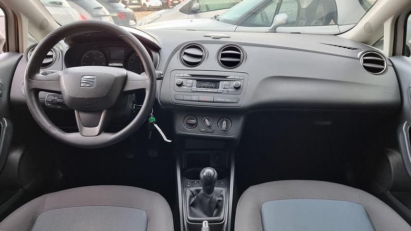 Usado Seat Ibiza ST 90 HP (66 kW) 2015 Branco Carrinha