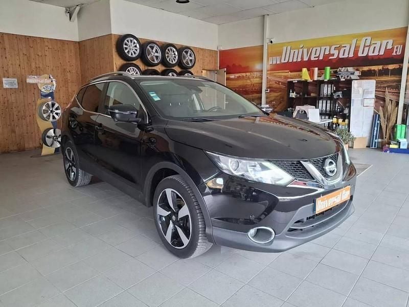 Preto Usado 2015 Nissan Qashqai Tekna SUV | € 15.900 (Preço justo) - Imagem 1/4