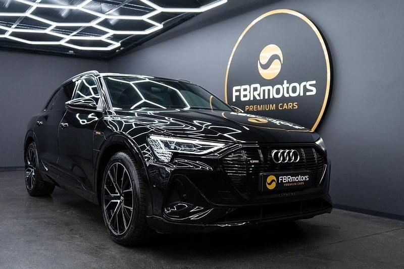 Preto Usado 2019 Audi e-tron S-Line SUV | € 29.990 (Preço justo) - Imagem 1/4