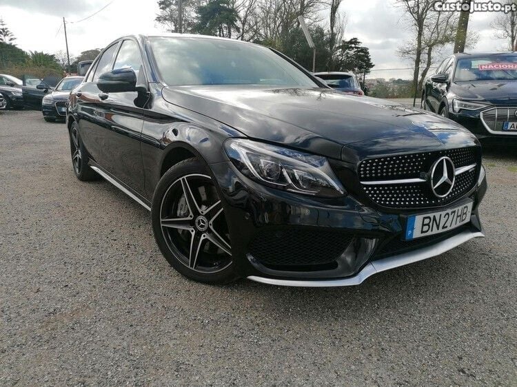 Usado Mercedes C43 AMG AMG 367 HP (269 kW) 2018 Preto Sedan