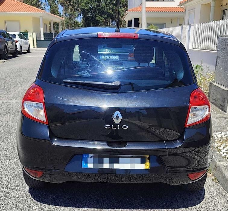 Usado 2009 Renault Clio III GT | € 3.800 (Preço justo) - Imagem 1/4