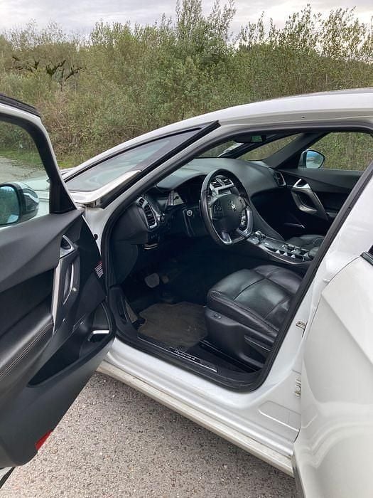 Usado Citroën DS5 200 HP (147 kW) 2013 Citadino