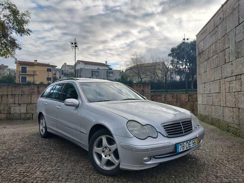 Usado 2001 Mercedes C220 Sedan | € 5.250 (Preço justo) - Imagem 1/4