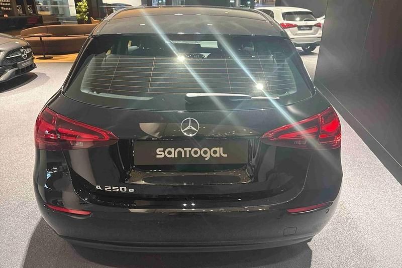 Novo Mercedes A250 161 HP (118 kW) 2025 Preto Citadino