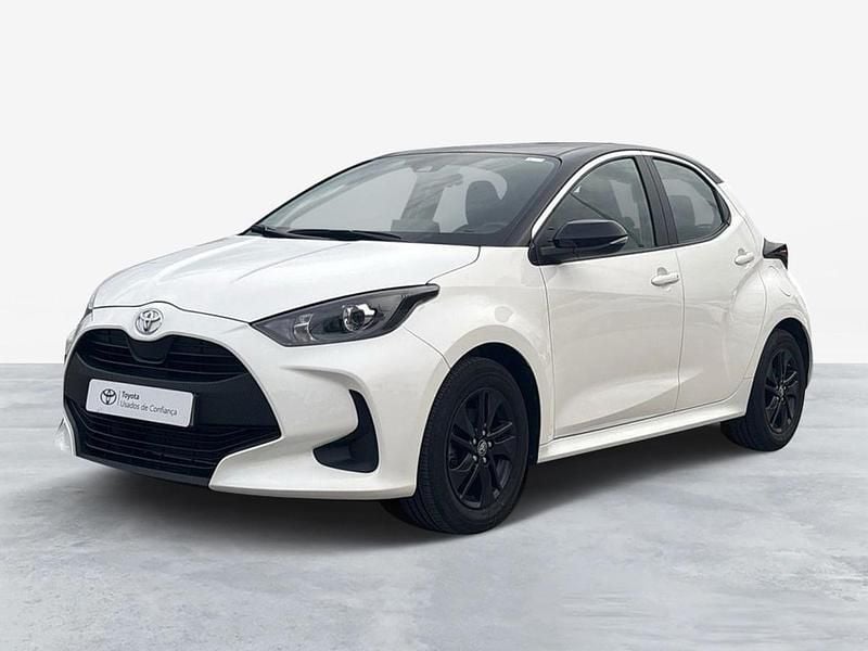 Branco (sólida) Usado 2024 Toyota Yaris Comfort Sedan | € 19.750 (Preço justo) - Imagem 1/4