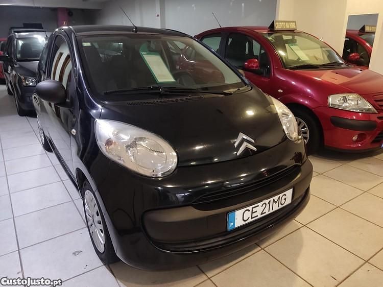 Usado Citroën C1 65 HP (47 kW) 2007 Preto Citadino