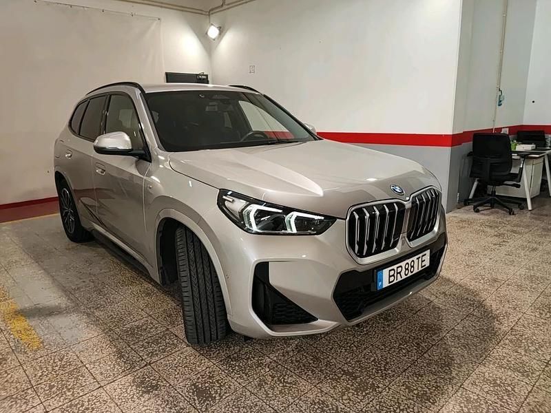 Usado BMW X1 245 HP (180 kW) 2025 Cinza SUV