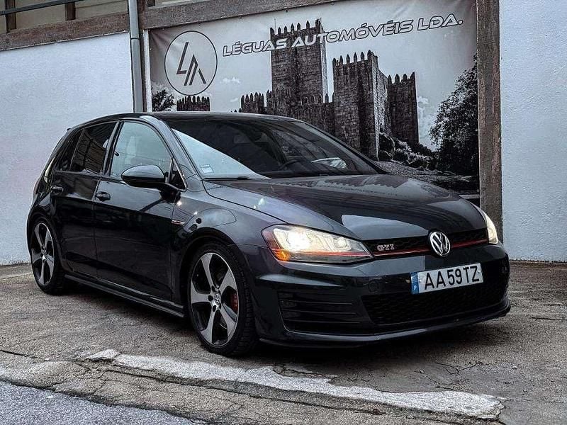 Preto Usado 2016 VW Golf VII | € 21.980 (Bom preço) - Imagem 1/4