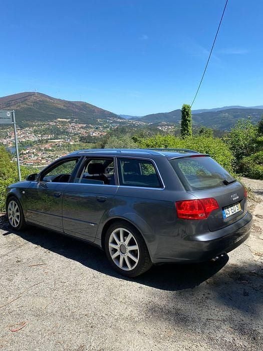 Usado 2005 Audi A4 S-Line Sedan | € 8.750 (Preço elevado) - Imagem 1/4