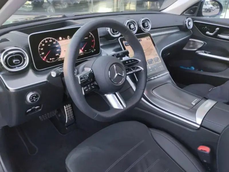 Usado Mercedes C300 AMG Line Premium Plus 265 HP (194 kW) 2024 Cinza graphite Carrinha