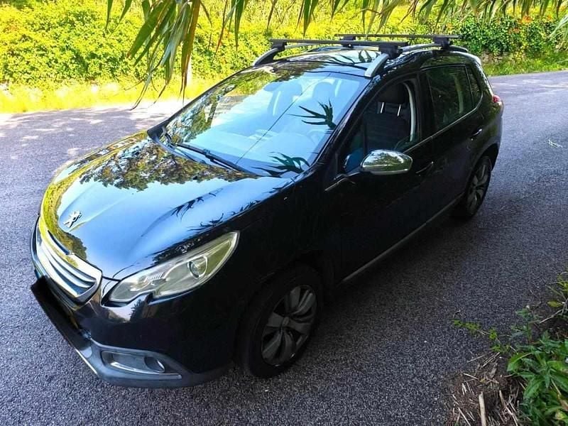 Preto Usado 2014 Peugeot 2008 SUV | € 6.990 (Super Preço) - Imagem 1/4