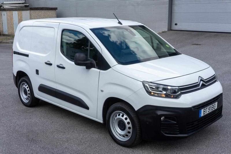 Branco Usado 2020 Citroën Berlingo Monovolume | € 11.450 (Super Preço) - Imagem 1/4
