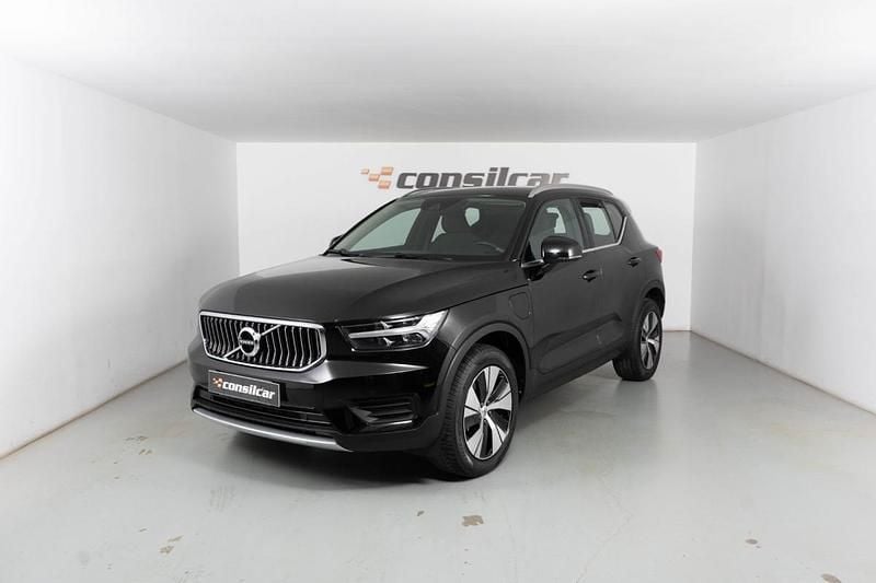 Preto Usado 2022 Volvo XC40 Inscription SUV | € 28.890 (Super Preço) - Imagem 1/4