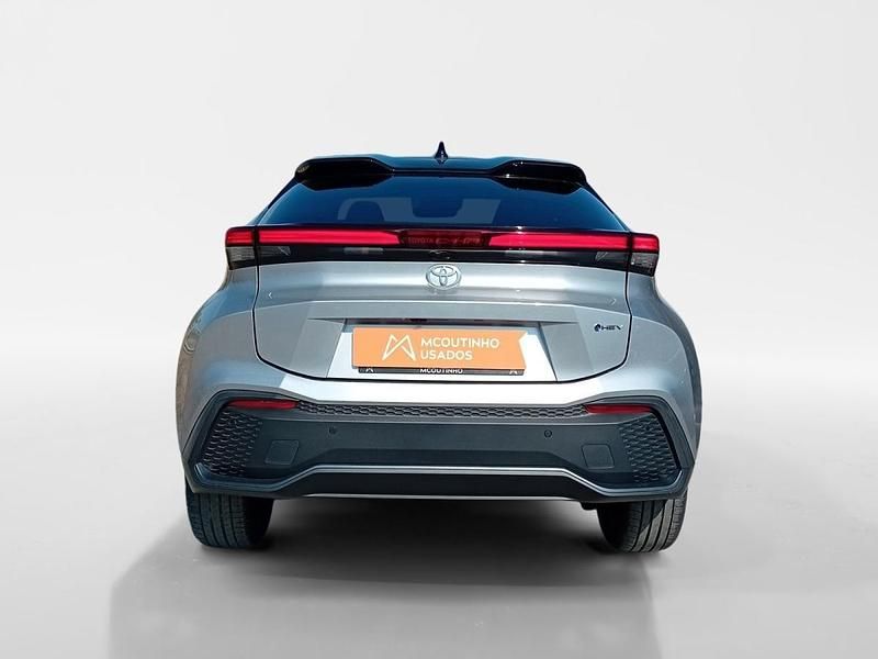 Usado Toyota C-HR 140 HP (102 kW) 2023 Cinza SUV