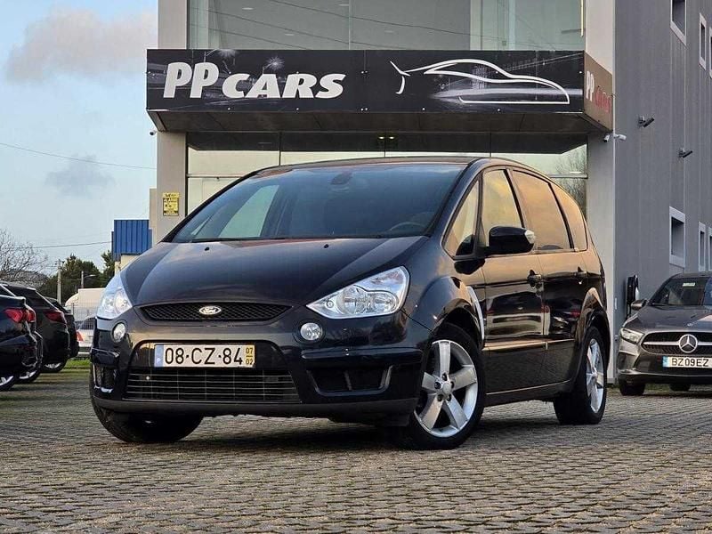 Usado Ford S-MAX S 125 HP (91 kW) 2007 Preto Monovolume
