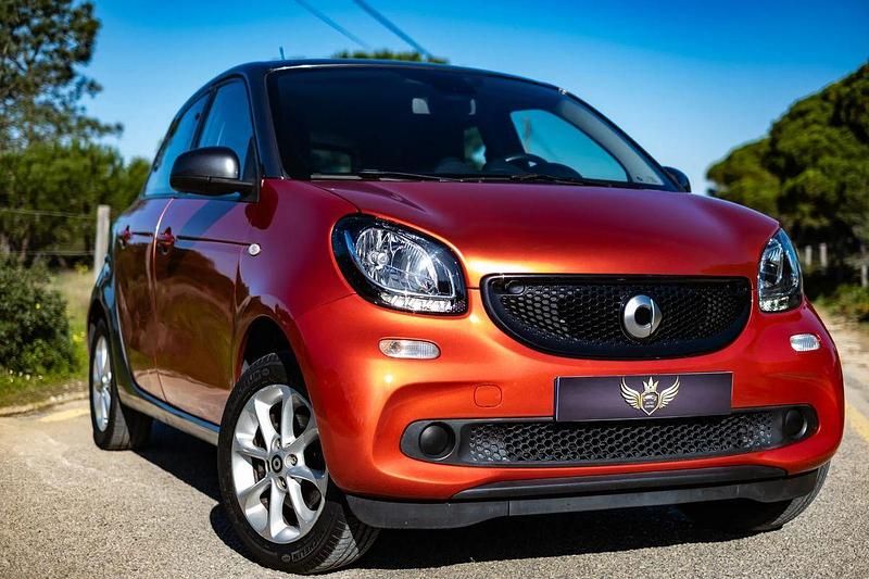 Usado Smart ForFour Prime 71 HP (52 kW) 2018 Vermelho Citadino