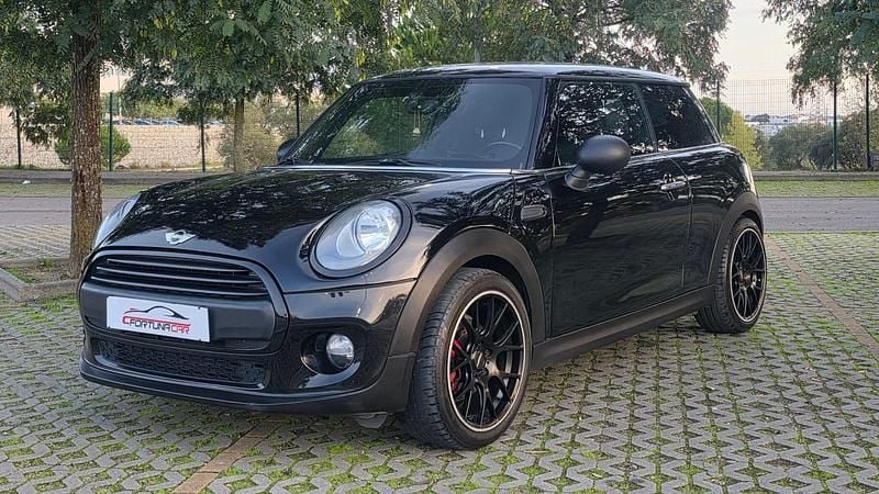 Preto Usado 2016 Mini Cooper D Citadino | € 12.250 (Bom preço) - Imagem 1/4