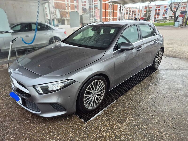 Usado 2019 Mercedes A180 Sedan | € 22.000 (Super Preço) - Imagem 1/4