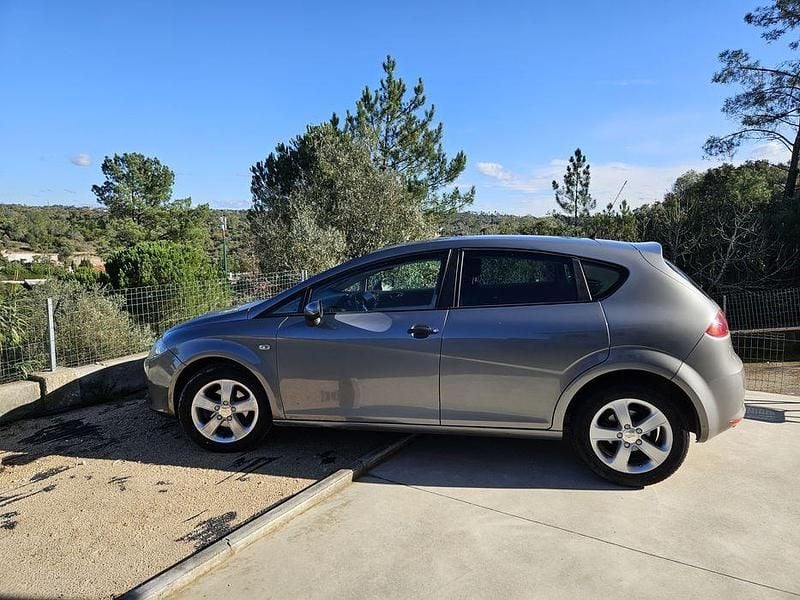 Usado 2008 Seat Leon Sedan | € 6.500 (Preço justo) - Imagem 1/4