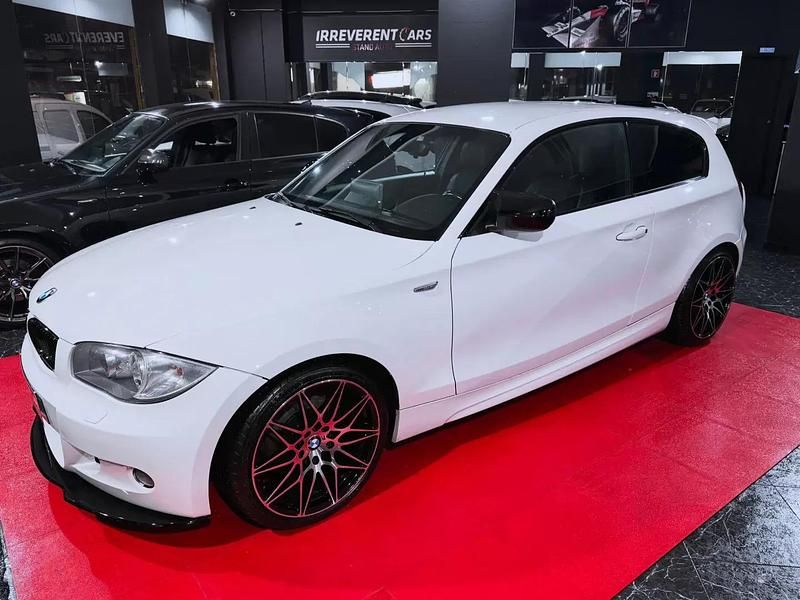 Branco Usado 2010 BMW 118 Citadino | € 13.490 (Caro) - Imagem 1/4