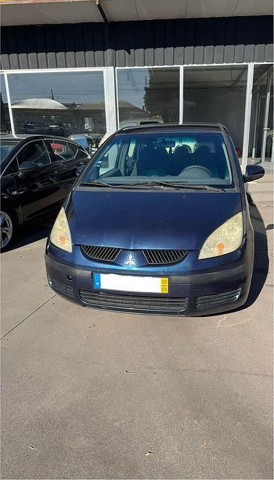 Usado 2005 Mitsubishi Colt Sedan | € 1.850 (Bom preço) - Imagem 1/4