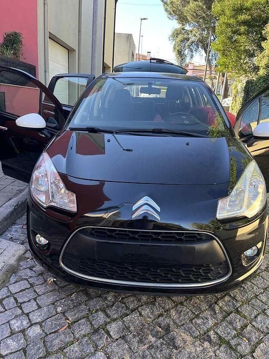 Usado 2013 Citroën C3 Exclusive Sedan | € 8.000 - Imagem 1/4
