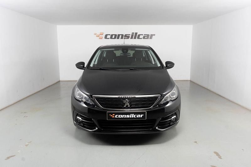 Usado Peugeot 308 Style 130 HP (95 kW) 2019 Preto Carrinha