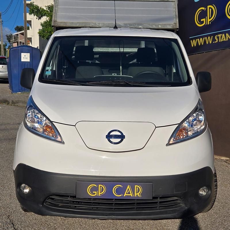 Usado Nissan Leaf 80 kW (109 HP) 2018 Branco Citadino