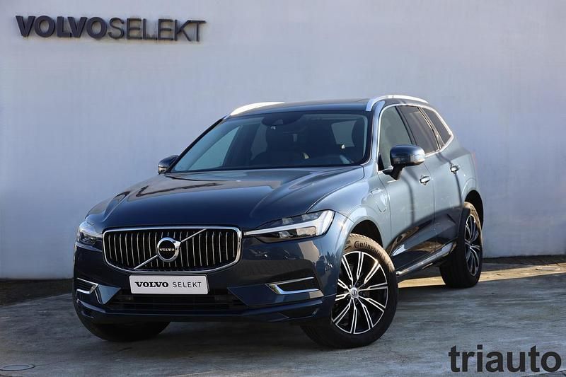 724 pine grey Usado 2018 Volvo XC60 Inscription SUV | € 44.800 - Imagem 1/4
