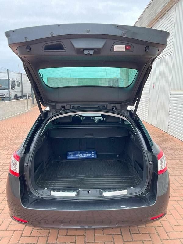 Usado Peugeot 508 120 HP (88 kW) 2015 Cinzento Carrinha