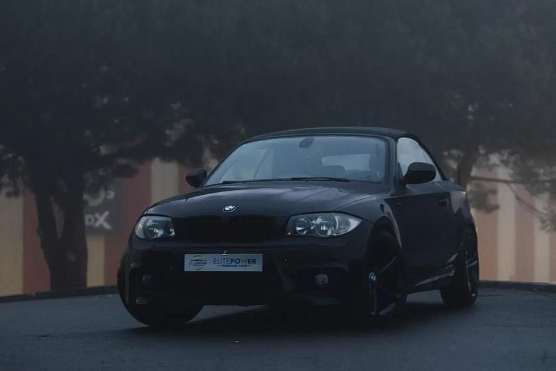 Usado BMW 118 Cabriolet 150 HP (110 kW) 2011 Preto Cabrios