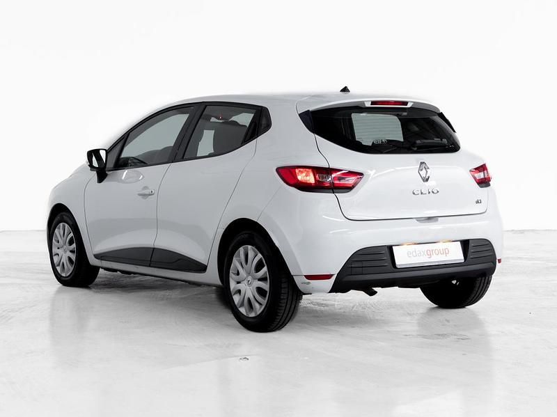 Usado Renault Clio IV Zen 75 HP (55 kW) 2017 Branco