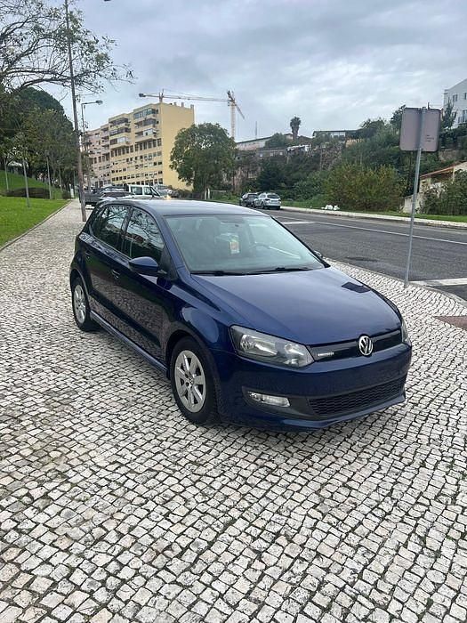 Usado 2013 VW Polo Sedan | € 6.750 - Imagem 1/4