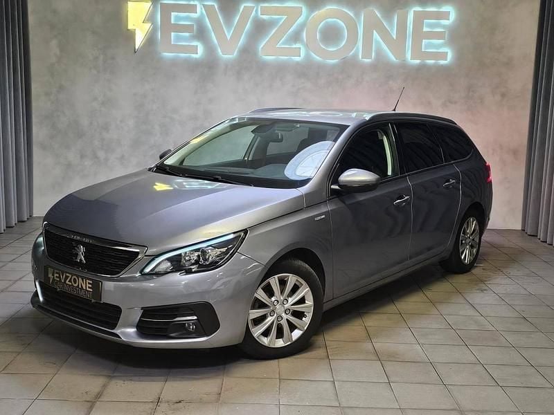 Cinza Usado 2018 Peugeot 308 Style Carrinha | € 12.300 (Preço justo) - Imagem 1/4