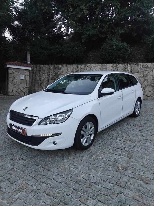 Usado Peugeot 308 SW 120 HP (88 kW) 2016 Branco Carrinha