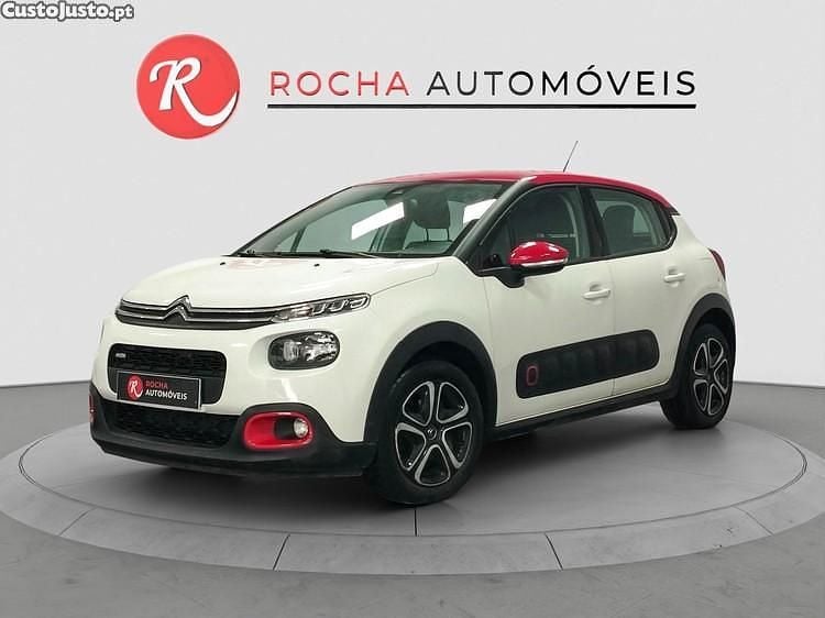 Branco Usado 2017 Citroën C3 Feel Citadino | € 9.489 (Preço justo) - Imagem 1/1