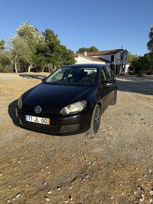 Usado 2010 VW Golf VI Sedan | € 5.800 (Bom preço) - Imagem 1/4