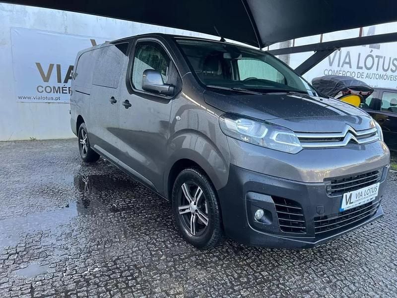 Usado Citroën Jumpy 150 HP (110 kW) 2019 Bege Monovolume