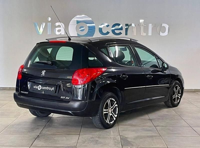 Usado Peugeot 207 Active 92 HP (67 kW) 2012 Preto Carrinha