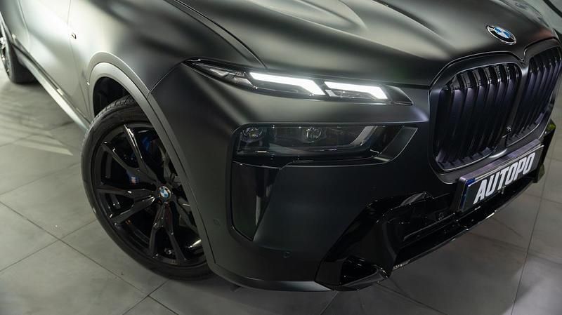 Usado BMW X7 333 HP (244 kW) 2023 Preto SUV