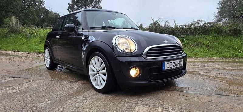 Usado Mini Cooper 110 HP (80 kW) 2013 Preto Citadino