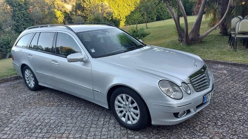 Usado 2007 Mercedes E220 Sedan | € 11.450 (Preço justo) - Imagem 1/4