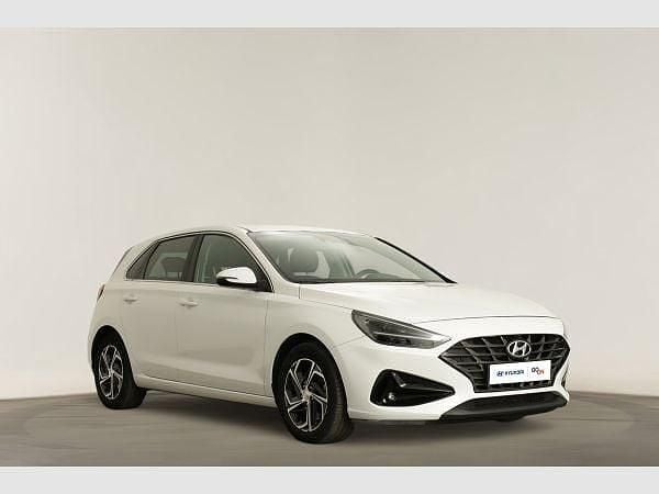 Branco Usado 2024 Hyundai i30 Style Carrinha | € 22.490 (Preço justo) - Imagem 1/4