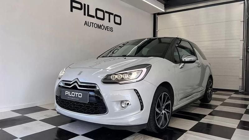 Outro Usado 2015 DS Automobiles DS3 Be Chic Citadino | € 10.890 (Preço elevado) - Imagem 1/4