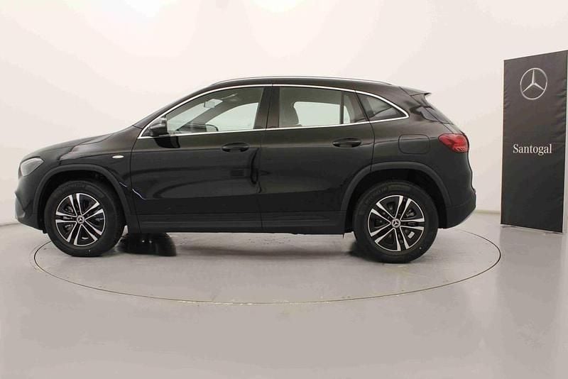 Novo Mercedes GLA250 218 HP (160 kW) 2025 Preto SUV