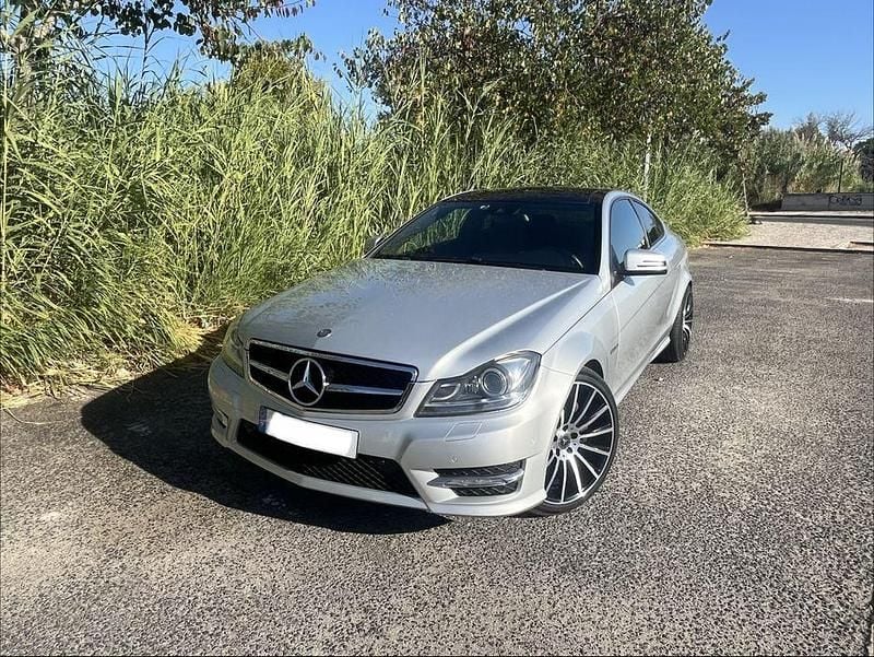Usado 2012 Mercedes C250 AMG | € 14.500 - Imagem 1/4