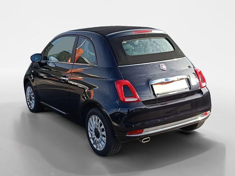 Usado Fiat 500C 70 HP (51 kW) 2024 Preto Cabrios
