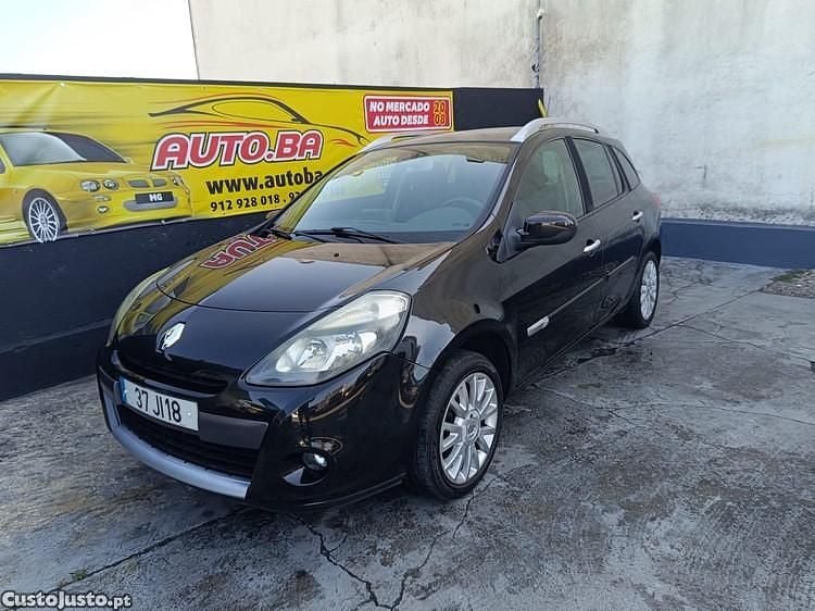 Preto Usado 2010 Renault Clio GrandTour Dynamique Carrinha | € 6.350 - Imagem 1/1