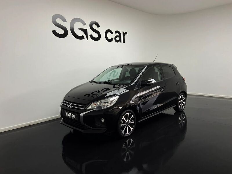 Preto Usado 2024 Mitsubishi Space Star Edition Monovolume | € 13.800 - Imagem 1/4